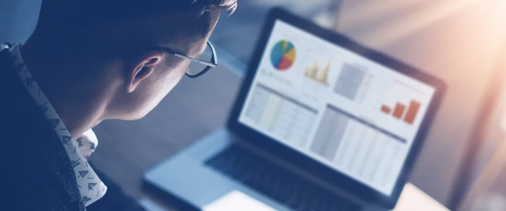 DIE MACHT VON POWER BI: WIE MAN EFFEKTIVE MANAGEMENTBERICHTE ERSTELLT
